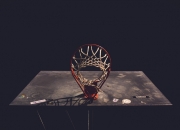 九游app下载-沪疆大战惊心动魄，哈利伯顿决胜局一锤定音惊艳四座