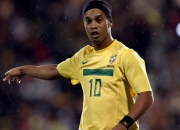 九游体育APP下载-英超争冠之夜，班凯罗彻底打爆防线，当意大利炮火点燃英伦战场