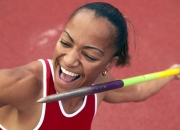 九游娱乐入口-阿拉巴关键制胜，日本粉碎喀麦隆，亚洲足球的战术觉醒