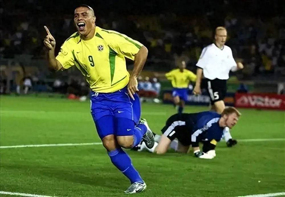 欧洲豪强们将在绿茵场上争胜 欧洲豪强们将在绿茵场上争胜