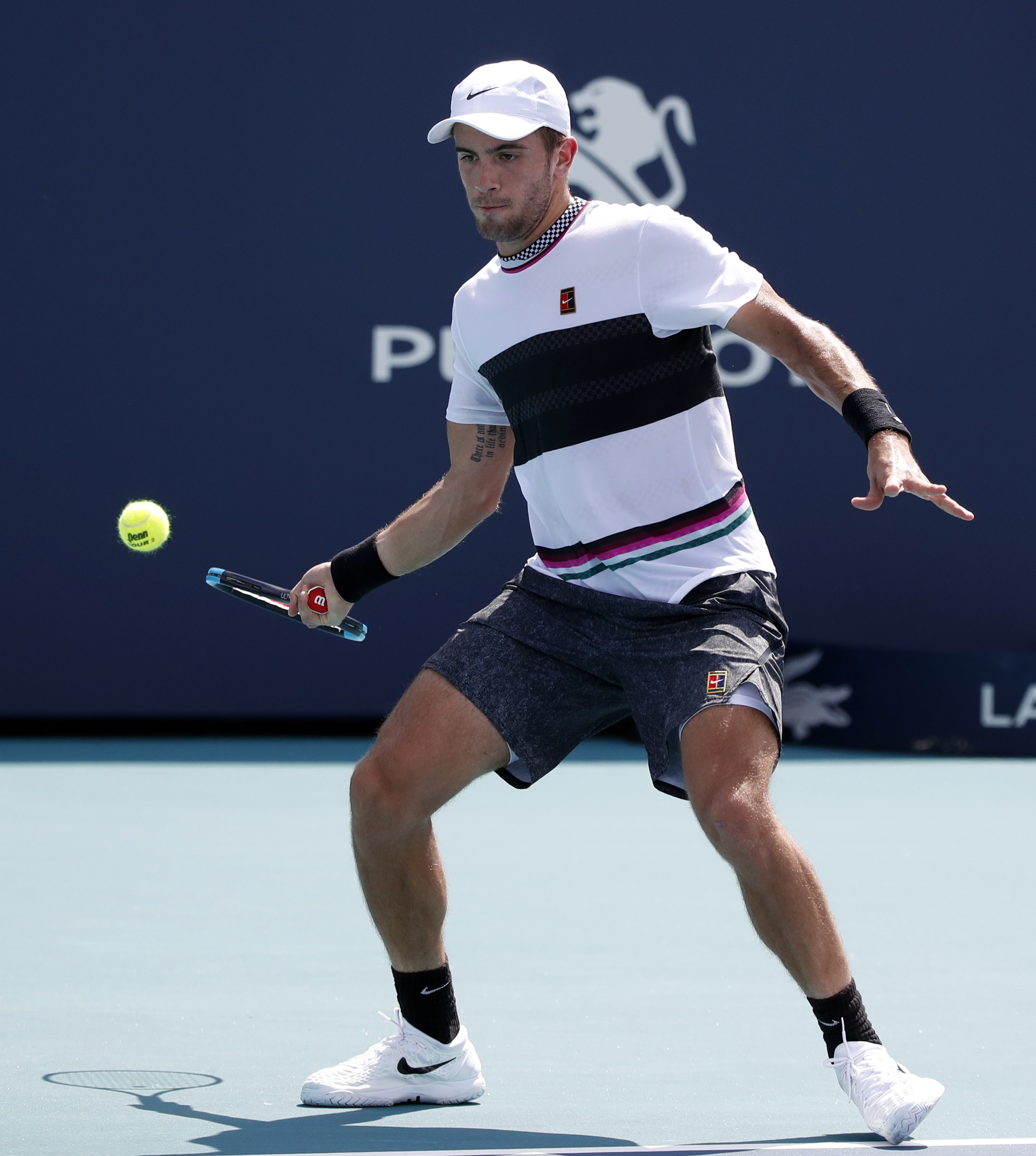 关于美国网球队完胜澳大利亚网球队,克耶高斯爆发神勇的信息 关于美国网球队完胜澳大利亚网球队,克耶高斯爆发神勇的信息