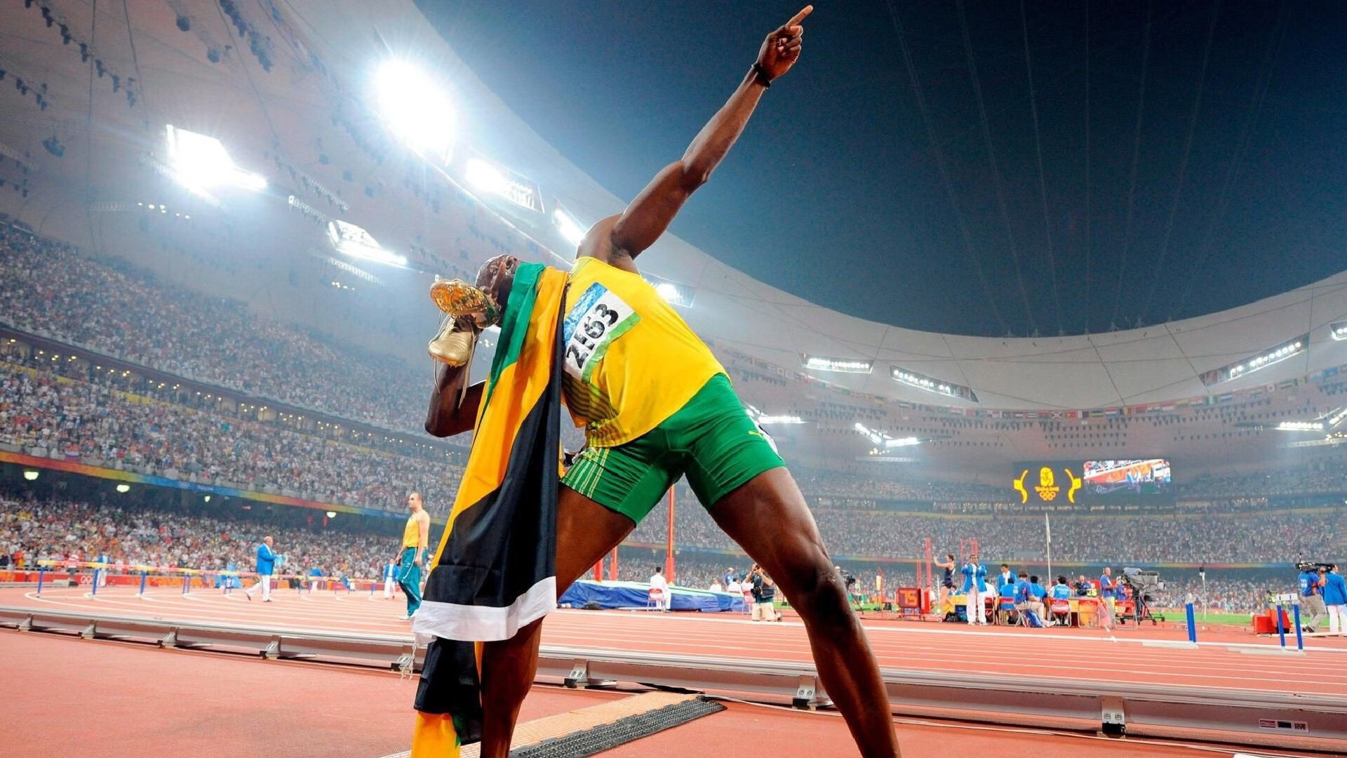 末节风暴,阿什拉夫一锤定音,莱比锡红牛逆转曼城上演欧冠奇迹