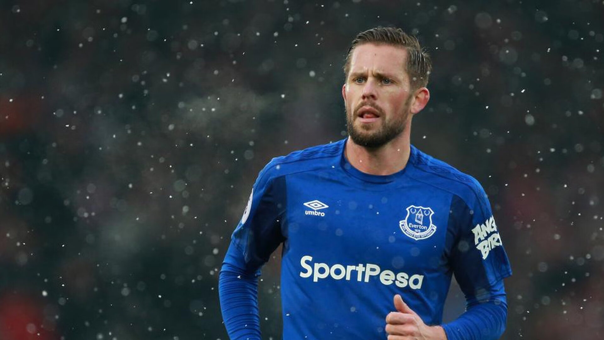 利拉德时刻再现！广东加时鏖战力克浙江，关键先生一锤定音